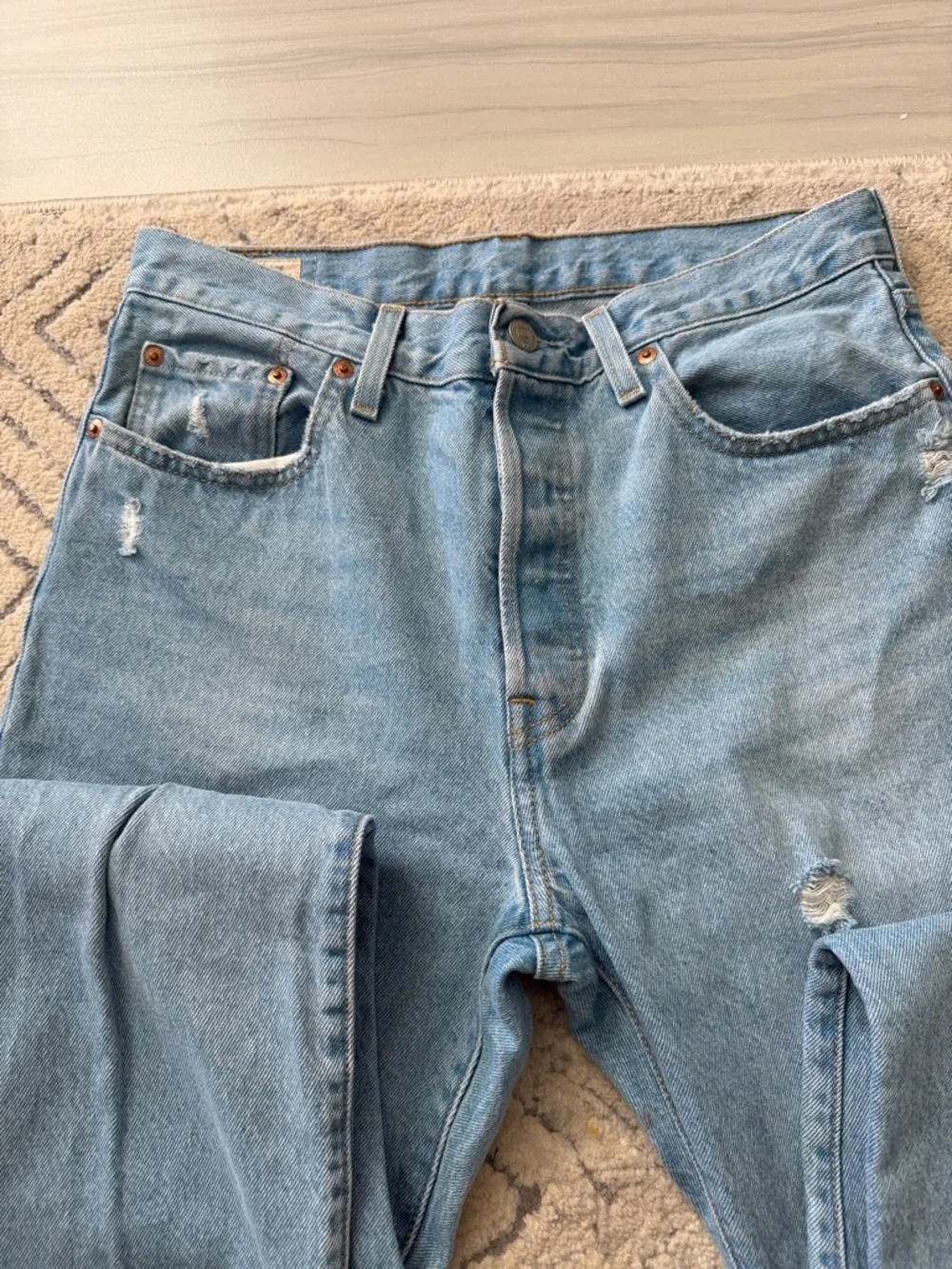 Levi's 501® premium cropped jeans